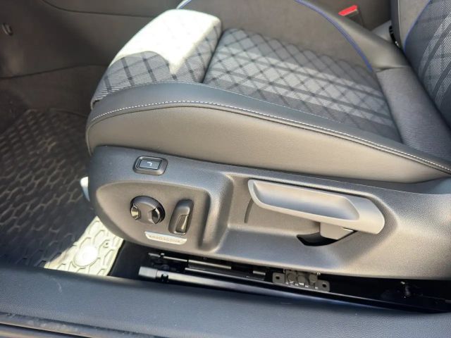 Volkswagen Passat DSG R-Line Variant