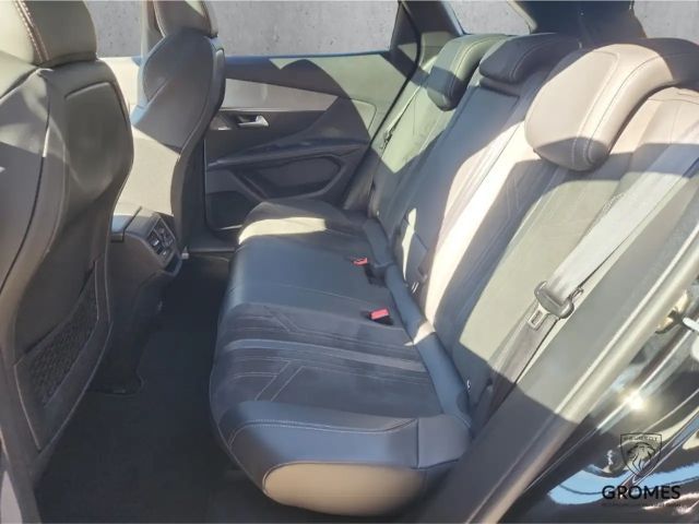 Peugeot 3008 EAT8 PureTech