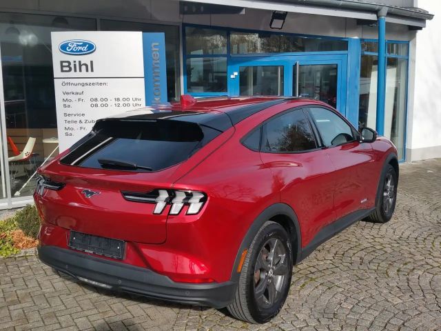 Ford Mustang Mach-E Extended range