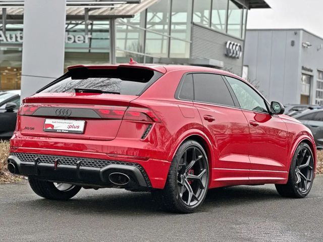 Audi RS Q8 Performance
