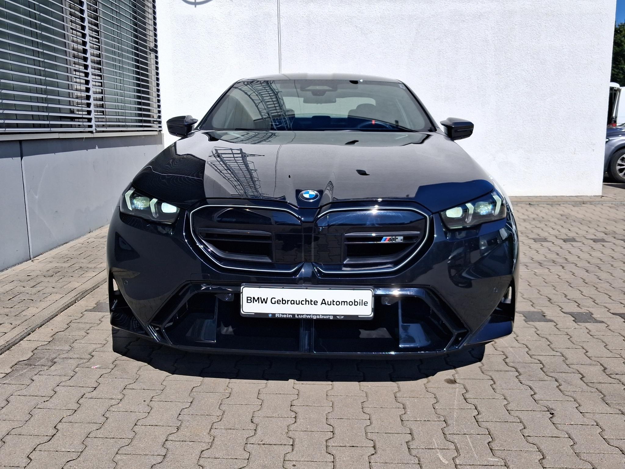 BMW M5 Sedan