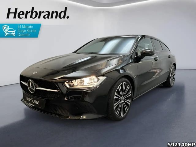 Mercedes-Benz CLA 200 Progressive