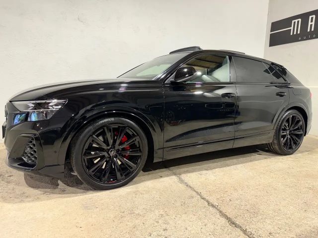 Audi Q8 55 TFSI Hybride Quattro