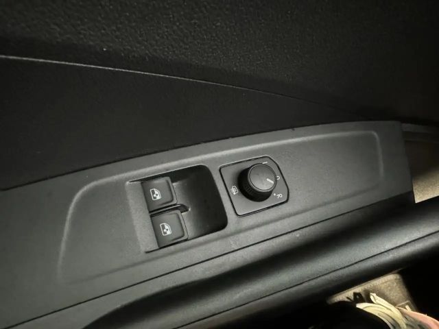 Skoda Fabia 1.0 MPI Essence ABS Fahrerairbag ESP SERVO