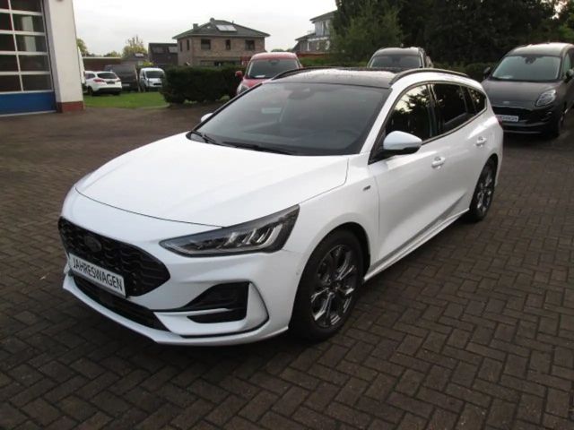 Ford Focus EcoBoost ST Line Wagon