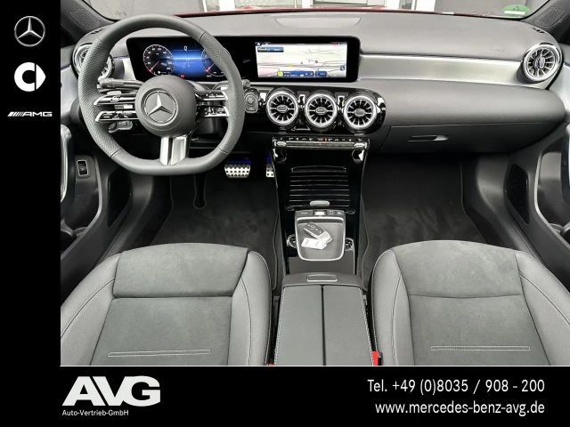 Mercedes-Benz A 200 AMG Line
