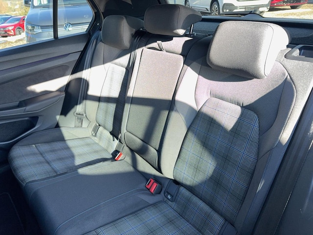 Volkswagen Golf Standheizung/ Pano/CarPlay/Kamera