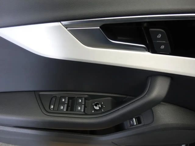 Audi A4 40 TDI Avant Quattro S-Line S-Tronic