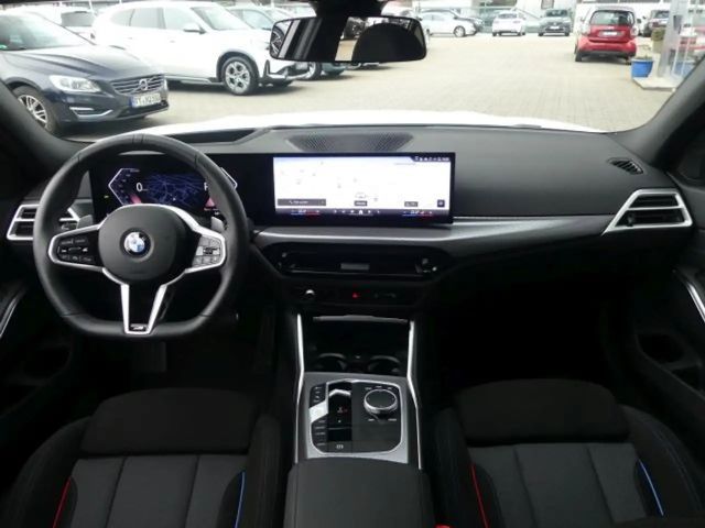 BMW 330 Touring