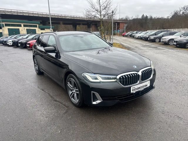 BMW 530 530d Touring xDrive