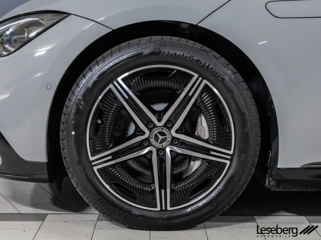 Mercedes-Benz EQE 4MATIC 500 AMG Line Sedan