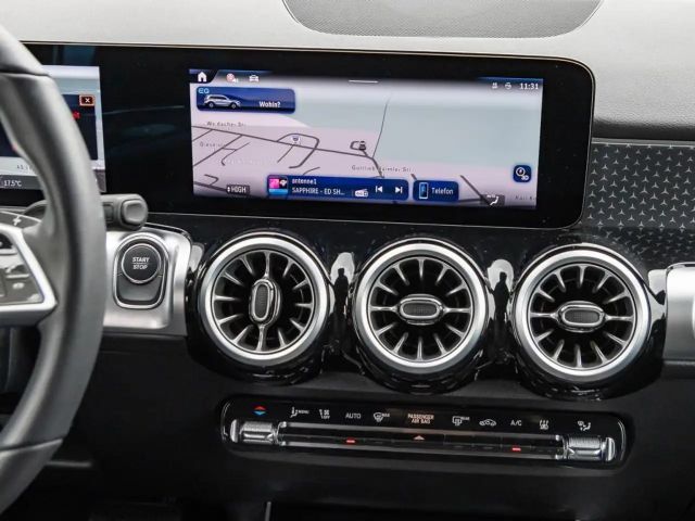 Mercedes-Benz EQB 300 4MATIC Progressive