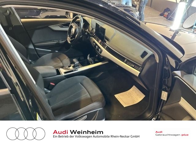 Audi A4 35 TFSI Avant S-Tronic