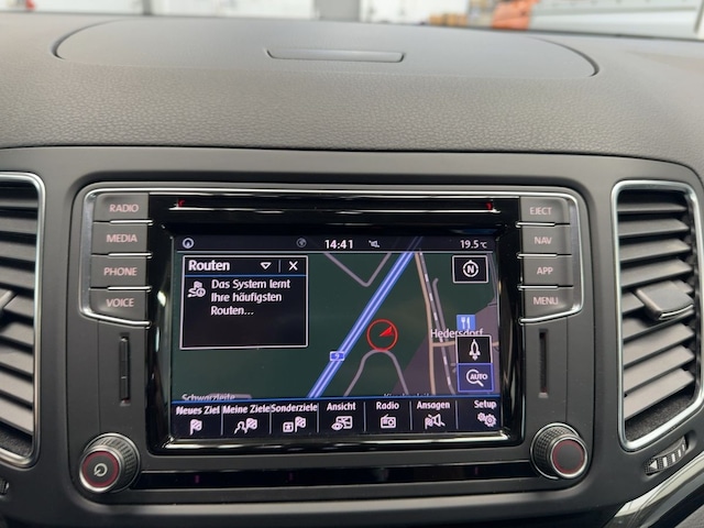 Volkswagen Sharan 1.4 TSI DSG Highline