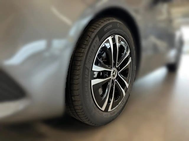 Mercedes-Benz A 200 A 200 d Progressive