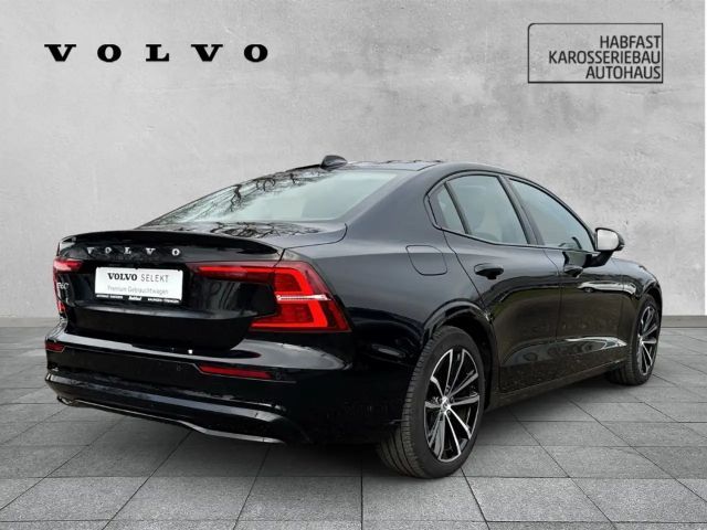 Volvo S60 AWD Dark Plus Recharge