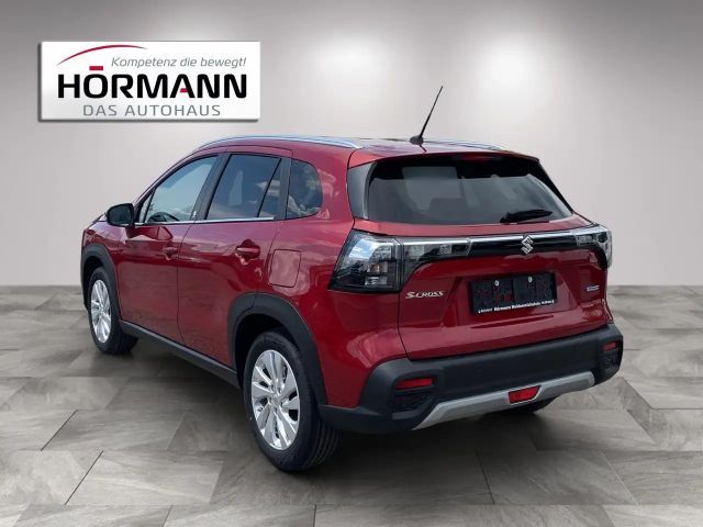 Suzuki S-Cross Hybrid