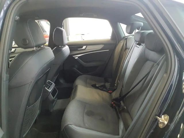 Audi A6 45 TFSI Quattro S-Line Sedan Sport