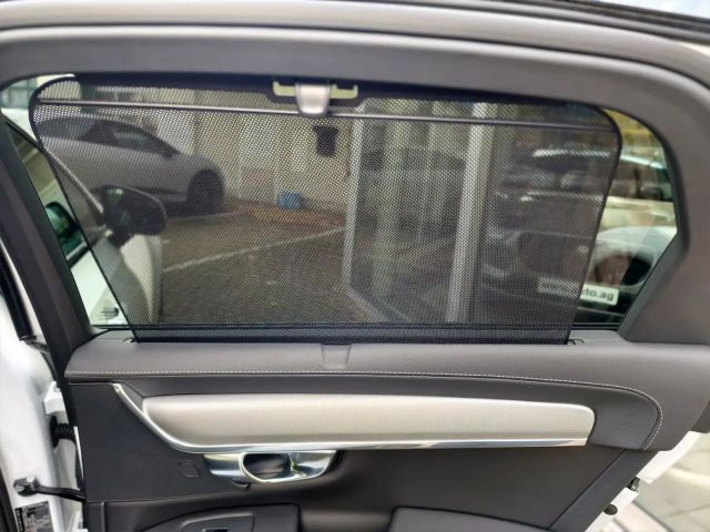 Volvo S90 Dark Plus T8