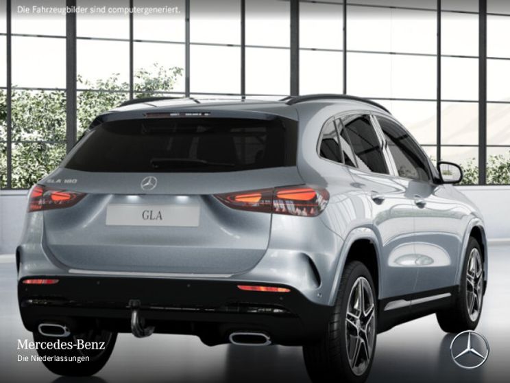Mercedes-Benz GLA 180 AMG Line