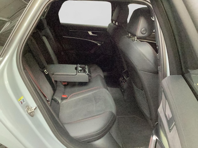 Audi A6 35 TDI Avant S-Line S-Tronic