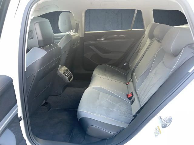 Volkswagen Passat 2.0 TDI Business DSG Variant