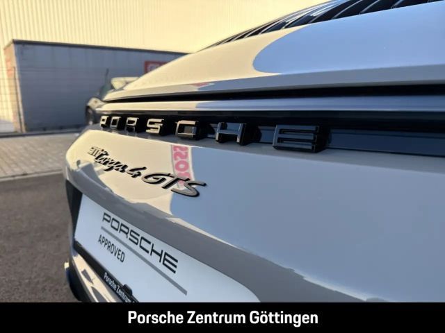 Porsche 992 4 Coupé GTS Targa