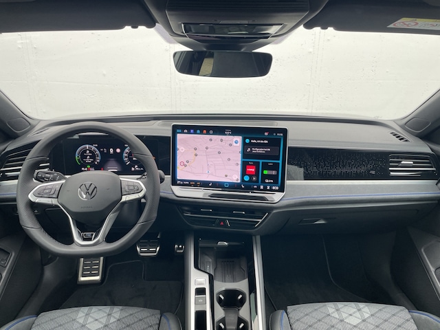 Volkswagen Passat Pro R-Line eHybrid