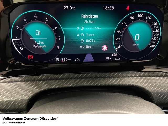 Volkswagen Golf 1.5 TSI R-Line Variant