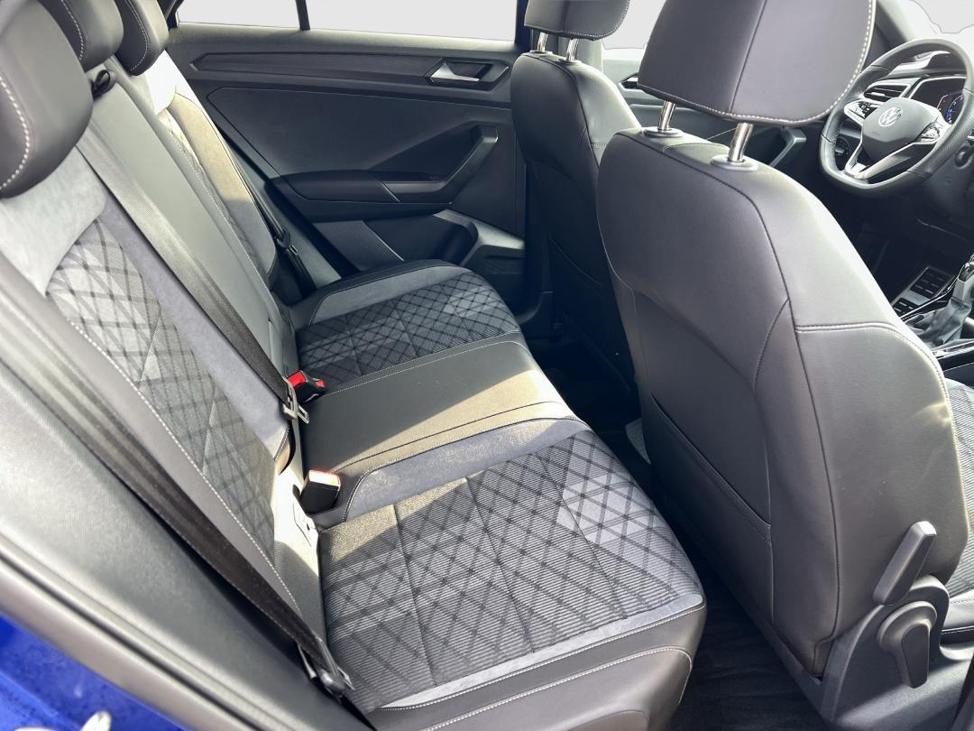 Volkswagen T-Roc 1.5 TSI DSG Plus R-Line