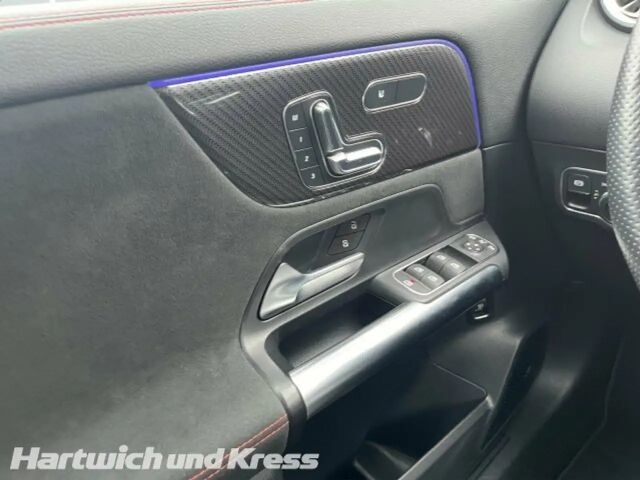 Mercedes-Benz GLA 220 4MATIC AMG Line