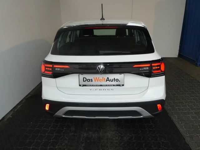 Volkswagen T-Cross 4Me TSI