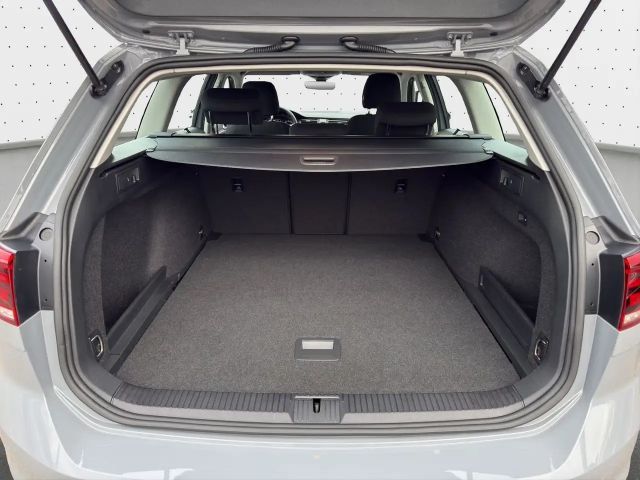 Volkswagen Passat 1.5 TSI DSG Variant