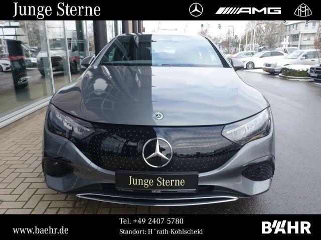 Mercedes-Benz EQE 300 Electric Art Sedan