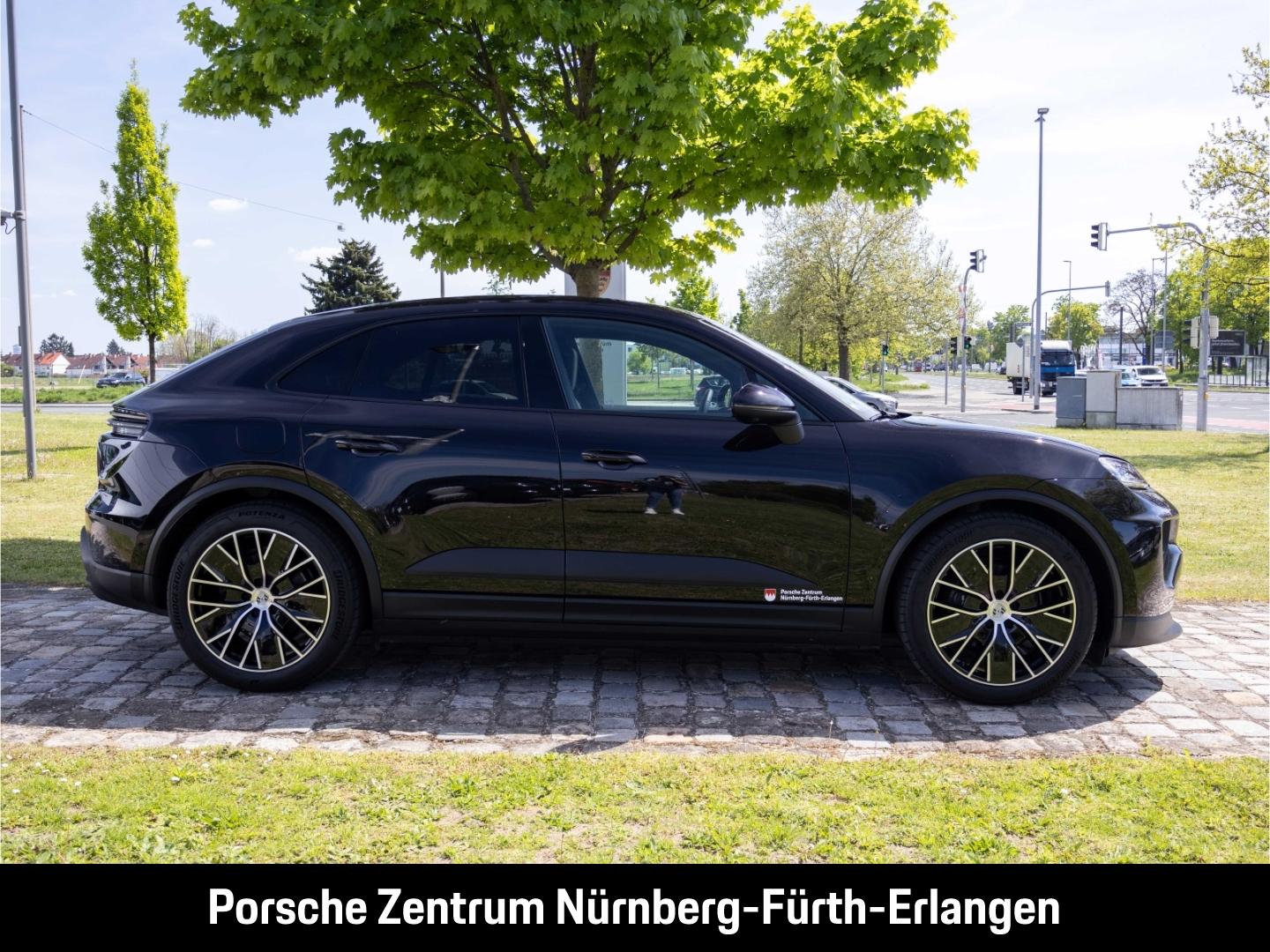 Porsche Macan BOSE Panoramadach Luftfederung Lenkradheiz