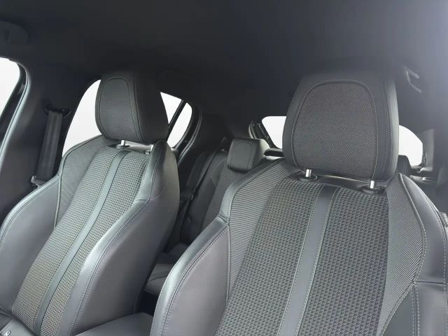 Peugeot E-208 GT-Line