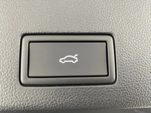 Volkswagen Golf Business DSG Variant