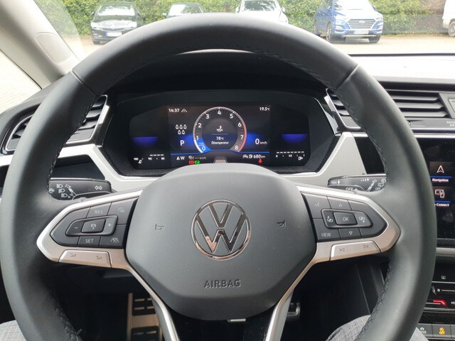 Volkswagen Touran 1.5 TSI IQ.Drive