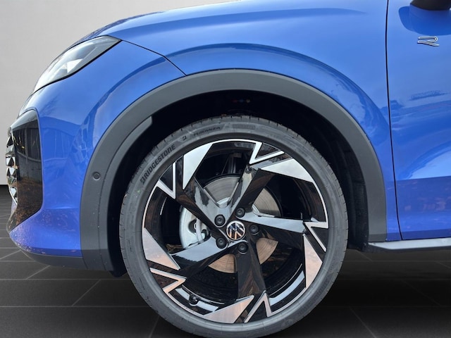 Volkswagen T-Roc 1.5 eTSI DSG R-Line