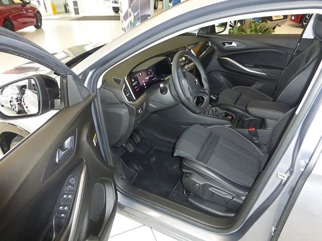Opel Grandland X 1.2 Matrixlicht,el.Heckk.,Navi,AHZV.,360°Kamera
