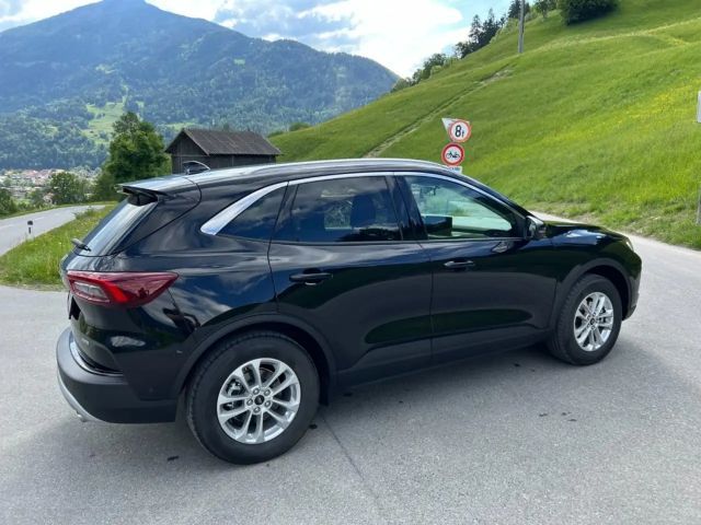 Ford Kuga AWD Titanium