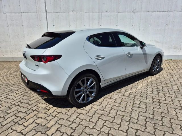 Mazda 3 Exclusive-line SkyActiv e-Skyactiv