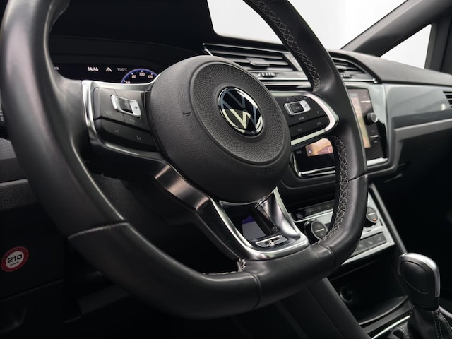 Volkswagen Touran 2.0 TDI DSG R-Line
