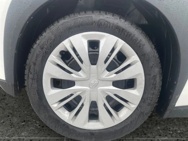 Toyota Aygo X Hatchback Play