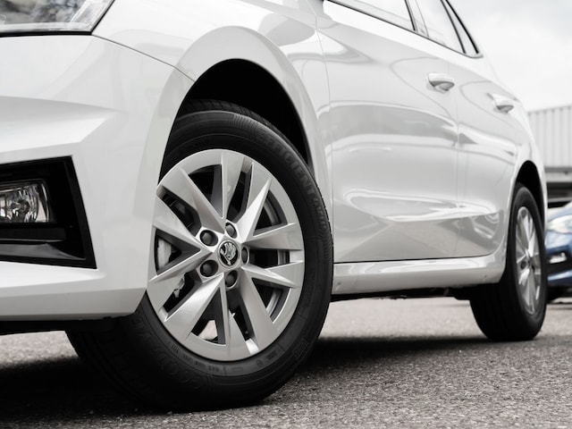 Skoda Fabia 1.0 TSI Selection