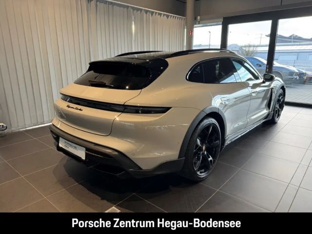 Porsche Taycan Cross Turismo Turbo