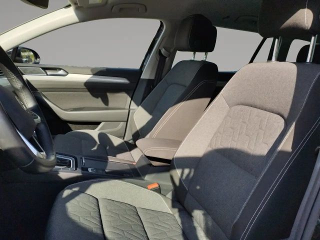 Volkswagen Passat Business DSG Variant