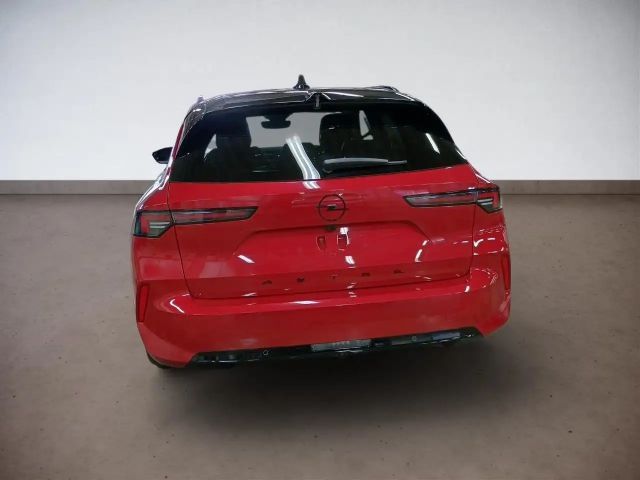 Opel Astra Sports Tourer Ultimate