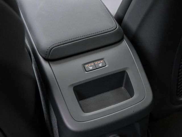 Volvo XC60 Plus Recharge T8