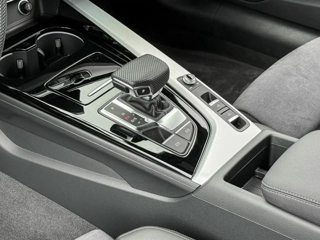 Audi A5 40 TDI Cabriolet S-Line